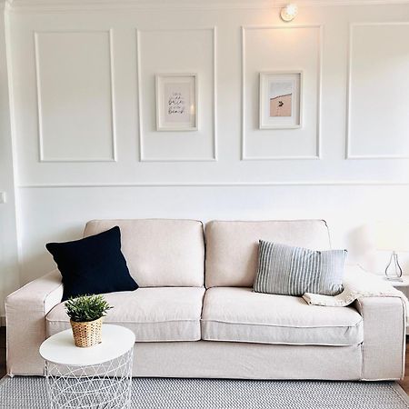 Neu - Frisch Renoviertes Ferienapartment "Waterkant" Busum Ngoại thất bức ảnh