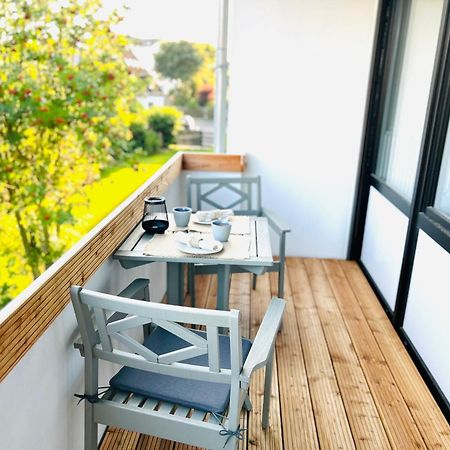Neu - Frisch Renoviertes Ferienapartment "Waterkant" Busum Ngoại thất bức ảnh