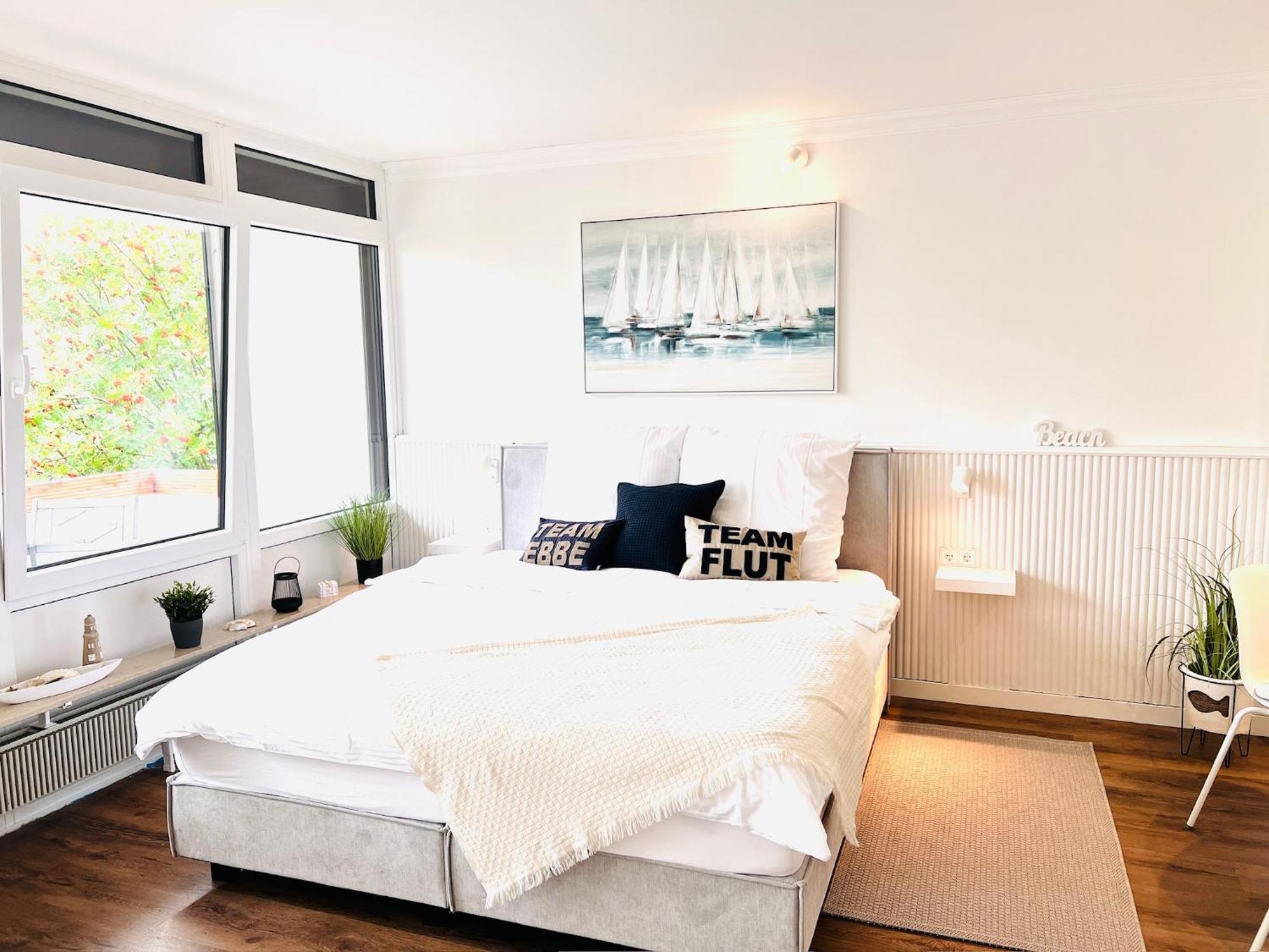 Neu - Frisch Renoviertes Ferienapartment "Waterkant" Busum Ngoại thất bức ảnh